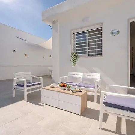 Dantes Villa